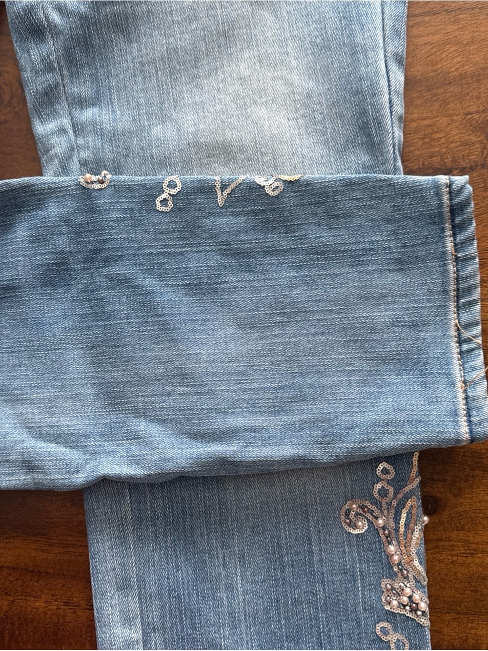 White House Black Market The Skinny Ankle Medium Wash Jeans 2 Embroidered Beaded - Picture 3 of 12